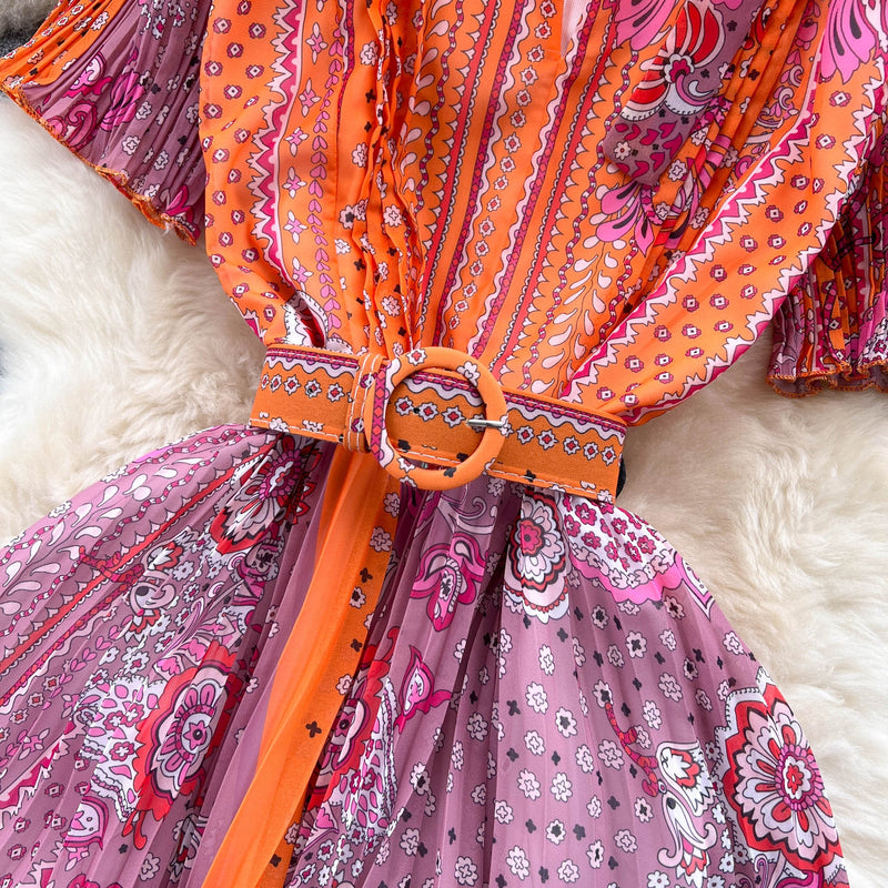 Rochie Laine portocalie cu decupaj si curea accesorizata in talie