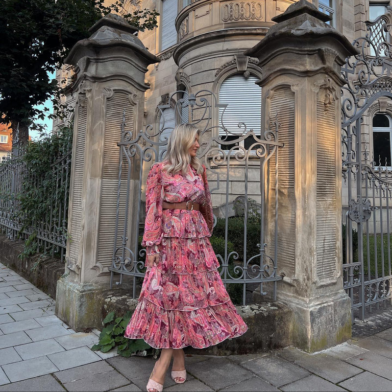 Rochie Ally cu imprimeu deosebit si curea in talie