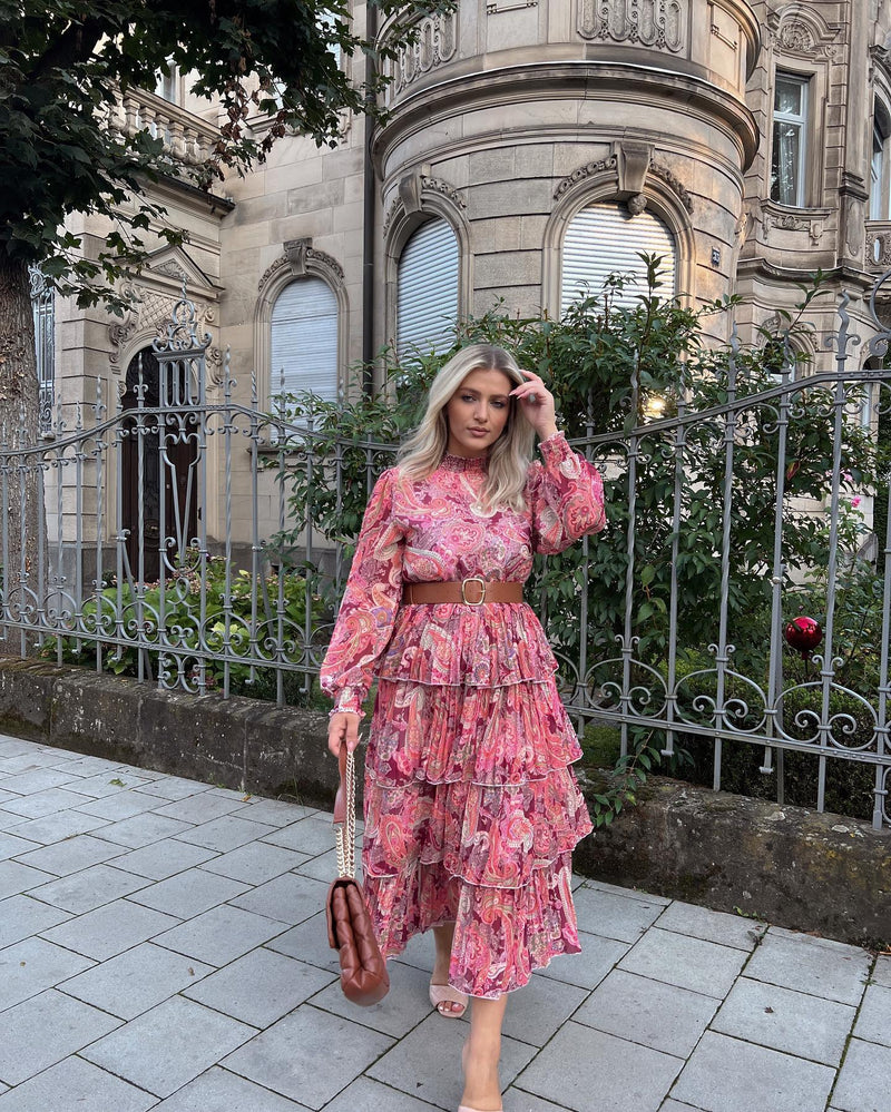 Rochie Ally cu imprimeu deosebit si curea in talie