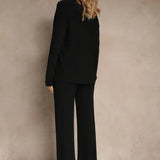 Compleu Serinelle din tricot compus din jerseu si pantaloni