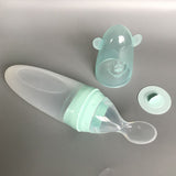 Sticla gradata cu lingurita pentru bebelusi