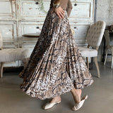 Fusta Tayla maro inchis cu animal print