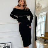 Rochie Annet neagra din tricot cu decolteu barcuta si reiatii