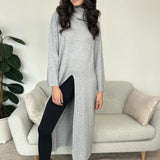 Pulover Zuella lung tricotat cu croi larg si slit frontal