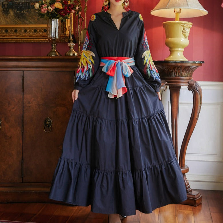 Rochie Napola bleumarin cu maneci bufante si detalii florale brodate