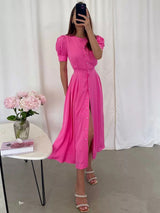 Rochie Afrodita roz cu nasturi tip perle si maneci bufante