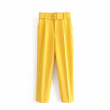Pantaloni Stezzia galbeni conici accesorizati cu o curea