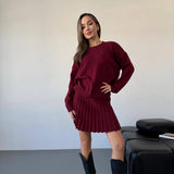 Set tricotat Lirra - compus din bluza si fusta cu pliuri