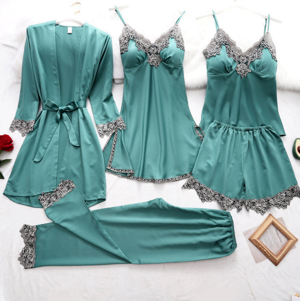 Set pijama Nulefer rosu din tesatura satinata si dantela - 5 piese