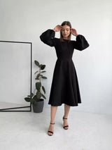 Rochie Alice cu decolteu in V la spate