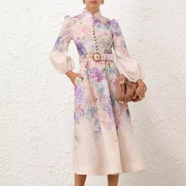 Rochie Uriell cu imprimeu floral si nasturi eleganti