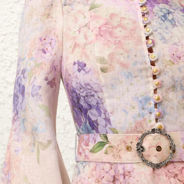 Rochie Uriell cu imprimeu floral si nasturi eleganti