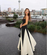 Rochie Nereah in doua nuante, bretele reglabile