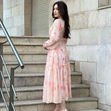 Rochie Ilinca roz cu imprimeu floral si croi lejer