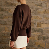 Jerseu Lyriel din tricot cu nasture metalic auriu