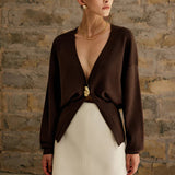 Jerseu Lyriel din tricot cu nasture metalic auriu