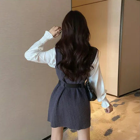 Set Mionna gri compus din camasa si vesta din tricot