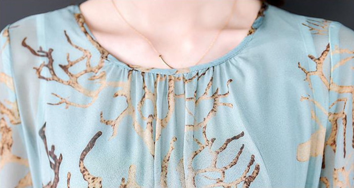 Rochie midi Algy cu detalii tip incretituri