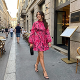 Rochie Thekla roz inchis cu decupaj si maneci tip clopot