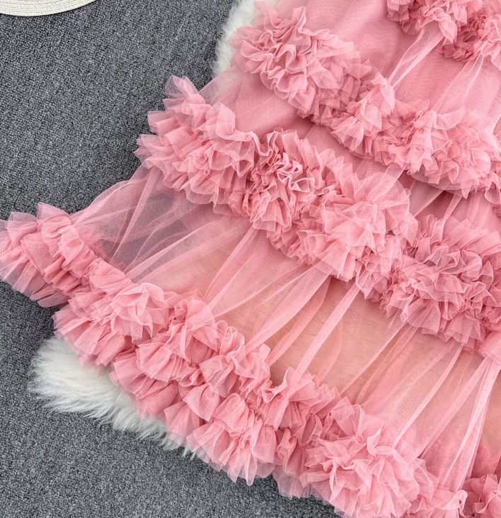 Fusta Volty roz din tulle cu incretituri