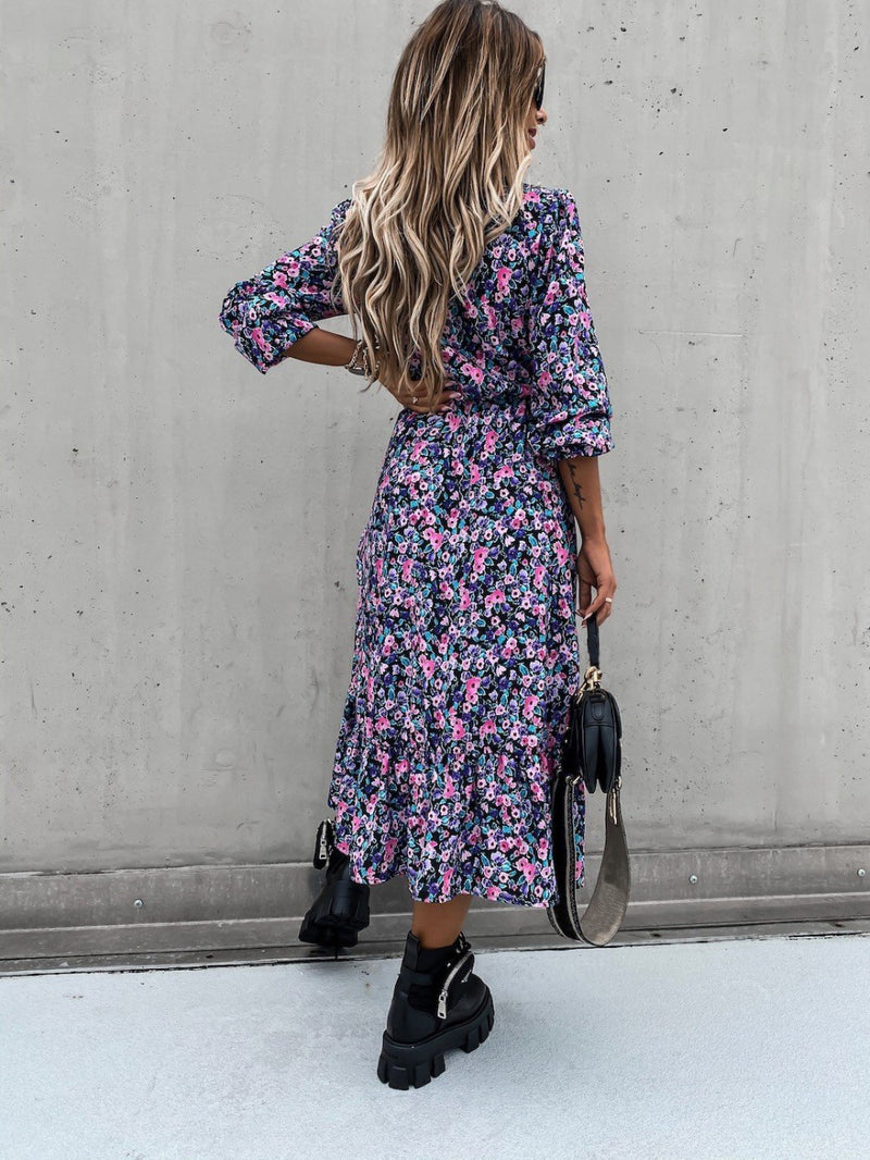 Rochie Naya cu imprimeu floral si nasturi imbracati