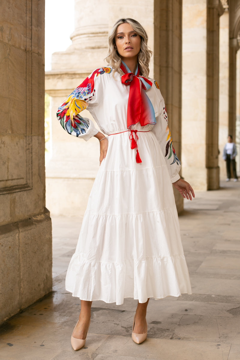Rochie Napola bleumarin cu maneci bufante si detalii florale brodate
