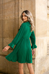 Rochie Nicolette verde plisata cu volanase la mansete