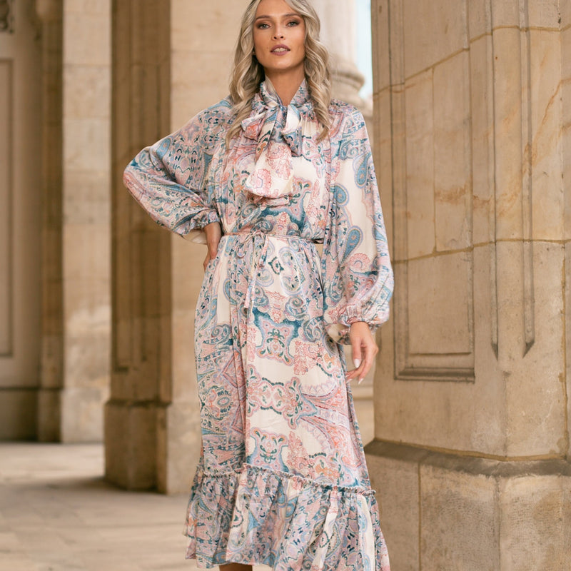 Rochie Serdina albastra cu imprimeu floral si snur in talie