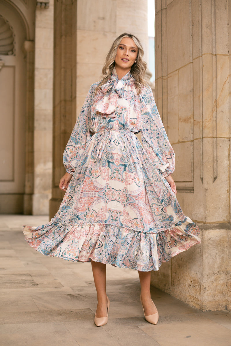 Rochie Serdina albastra cu imprimeu floral si snur in talie