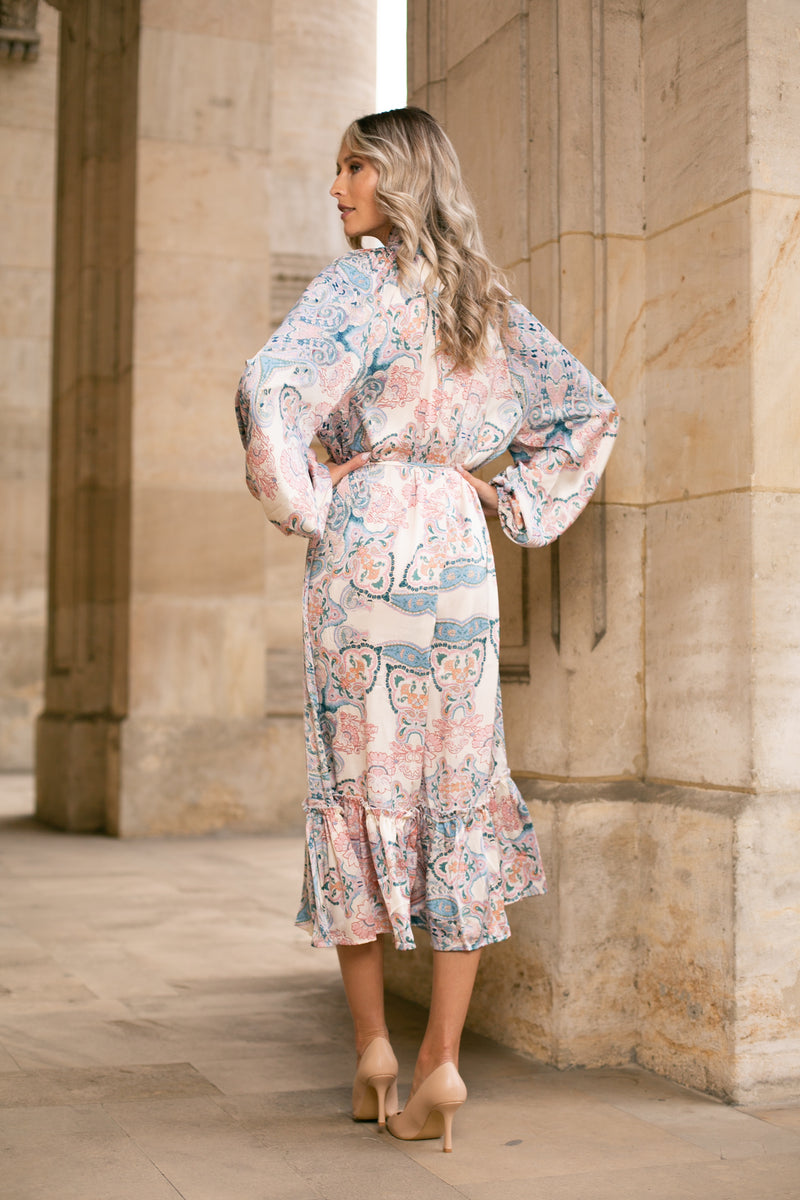Rochie Serdina albastra cu imprimeu floral si snur in talie