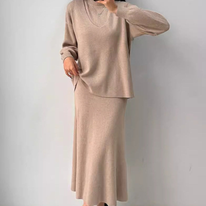 Set Jaquel compus din rochie si top