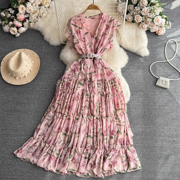 Rochie Gyda roz cu imprimeu floral si curea accesorizata