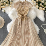 Rochie Russina plisata cu broderie florala