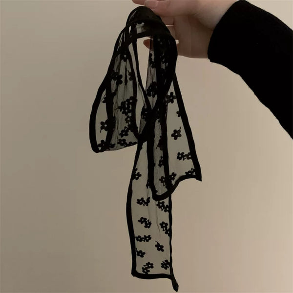 Panglica din organza cu detalii florale din catifea