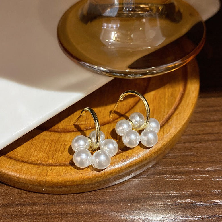 Cercei rotunzi cu perle si ace de argint S925