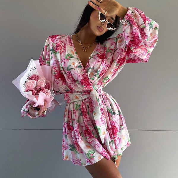 Salopeta Azaella roz scurta tip rochie