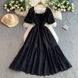 Rochie brodata Embrys cu maneci scurte