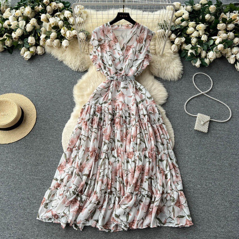 Rochie Gyda alba cu imprimeu floral si curea accesorizata
