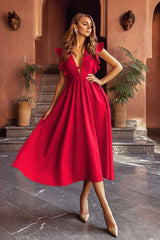 Rochie Sanzy cu decolteu adanc si volanase