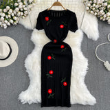 Rochie tricotata Rossy cu flori brodate
