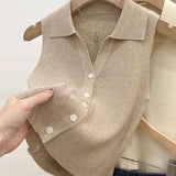 Top Cerise din tricot reiat si nasturi functionali