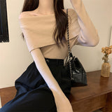 Bluza Unnoa din tricot cu decolteu barcuta cu umeri goi