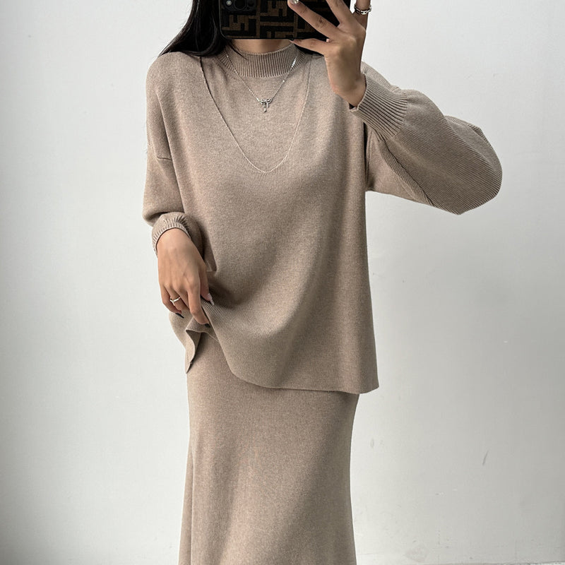 Set Jaquel compus din rochie si top