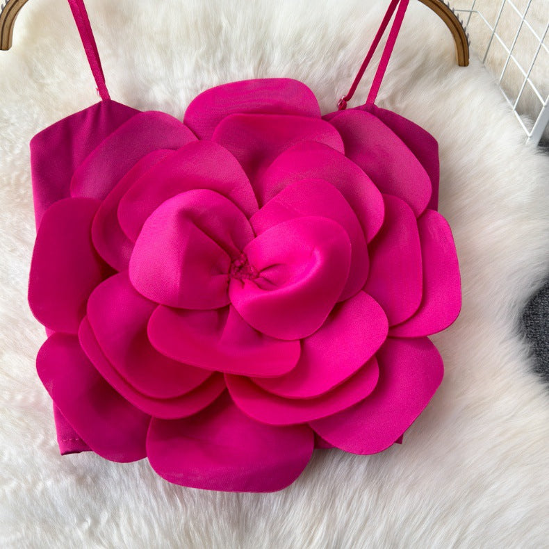 Top Hadley roz fucsia cu bretele si floare tridimensionala