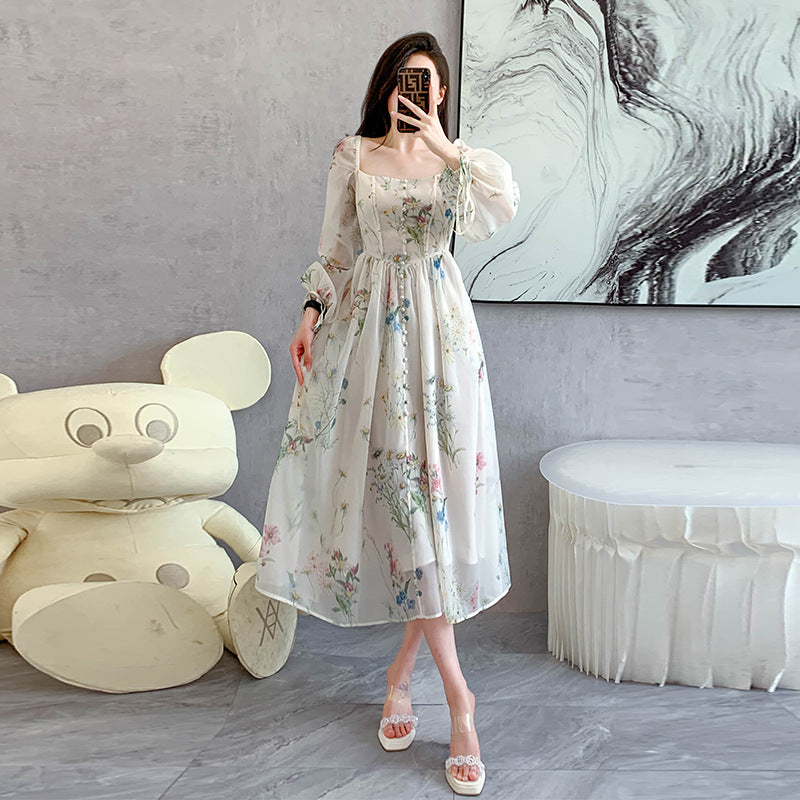 Rochie Fauna cu imprimeu floral si nasturi imbracati