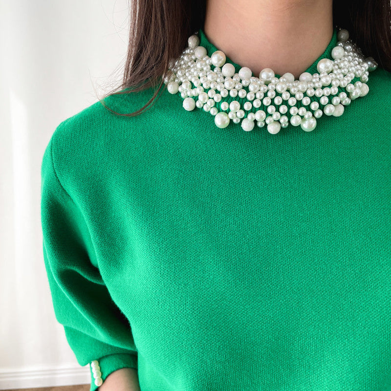 Pulover Ayana verde accesorizata cu perle