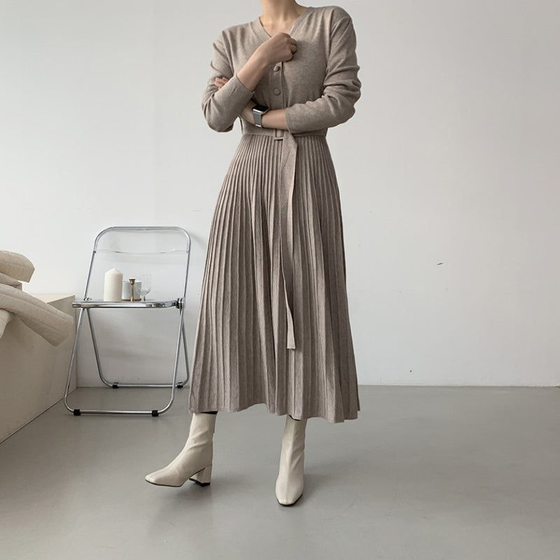 Rochie Pelina bej cu nasturi imbracati si curea accesorizata