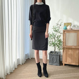 Bluza Ayana neagra accesorizata cu perle
