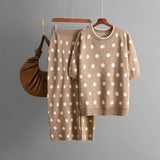 Set tricotat Darlia - tricou si fusta, cu buline
