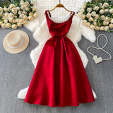Rochie Angelyn cu perle si fundita